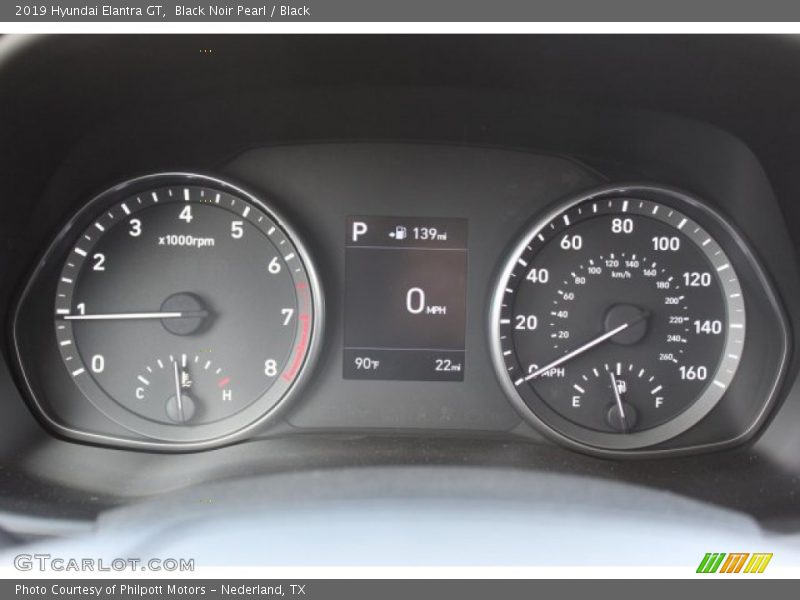 Black Noir Pearl / Black 2019 Hyundai Elantra GT