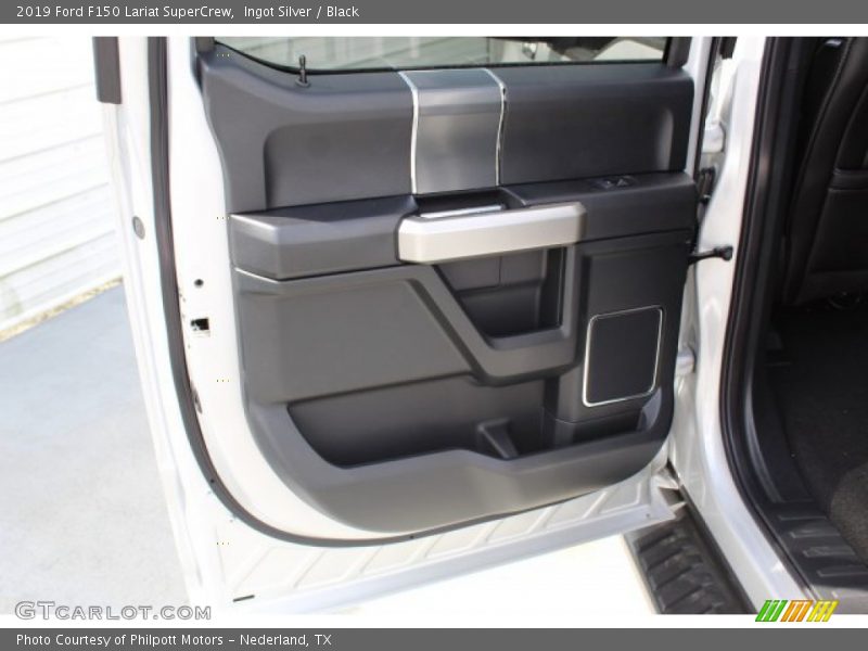 Ingot Silver / Black 2019 Ford F150 Lariat SuperCrew