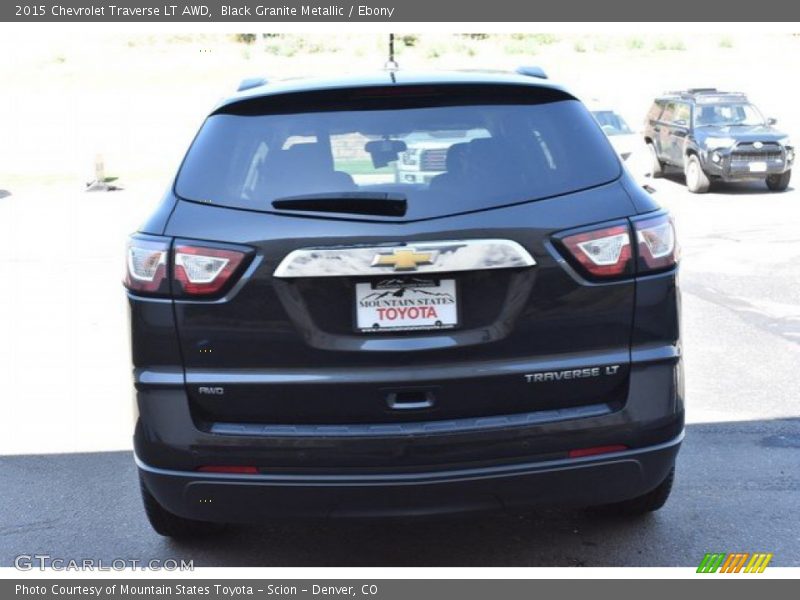 Black Granite Metallic / Ebony 2015 Chevrolet Traverse LT AWD