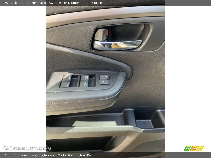 White Diamond Pearl / Black 2019 Honda Ridgeline Sport AWD