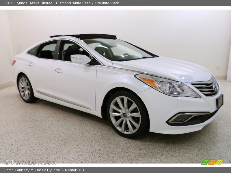 Diamond White Pearl / Graphite Black 2015 Hyundai Azera Limited