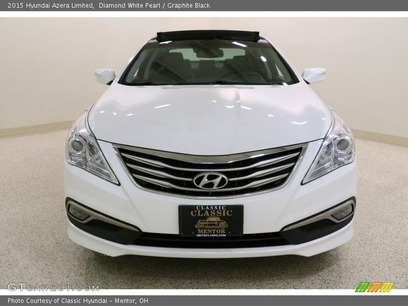 Diamond White Pearl / Graphite Black 2015 Hyundai Azera Limited