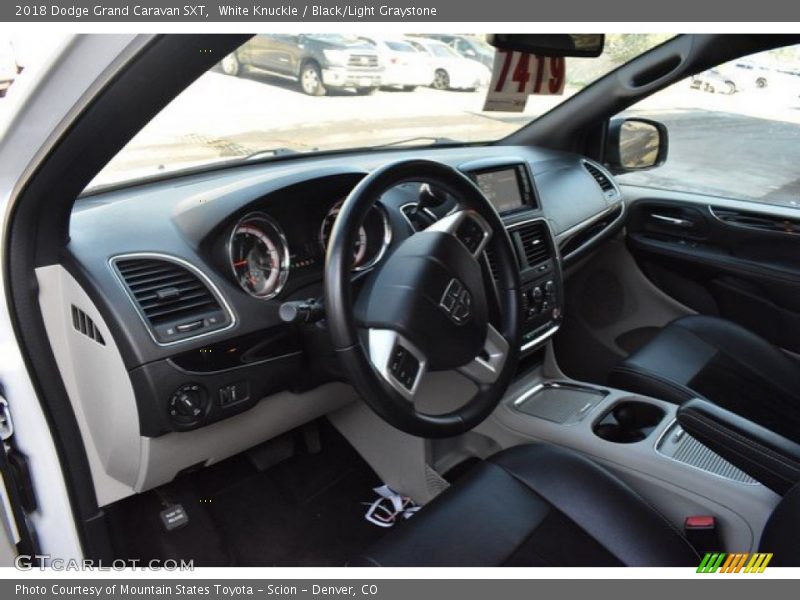 White Knuckle / Black/Light Graystone 2018 Dodge Grand Caravan SXT