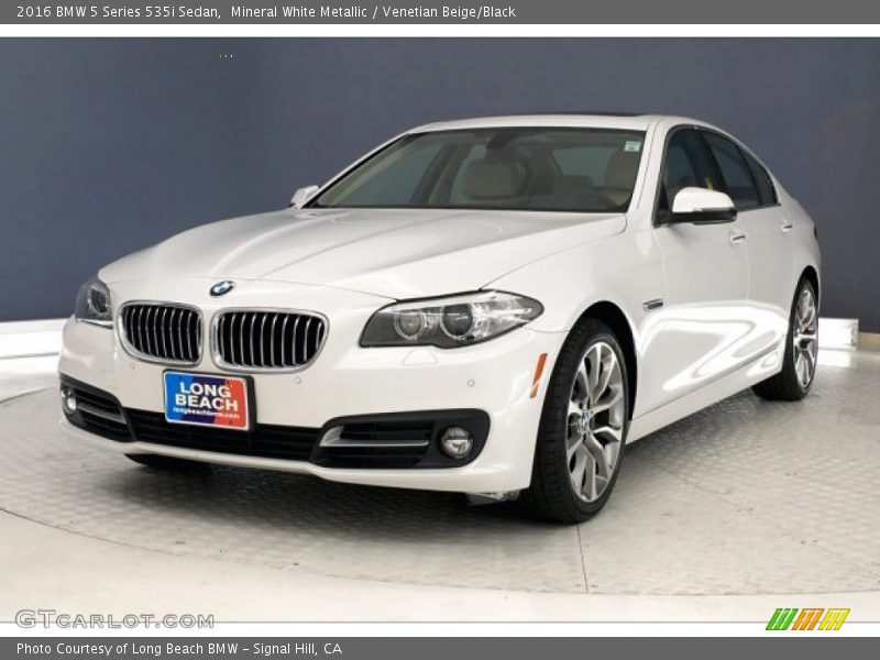 Mineral White Metallic / Venetian Beige/Black 2016 BMW 5 Series 535i Sedan