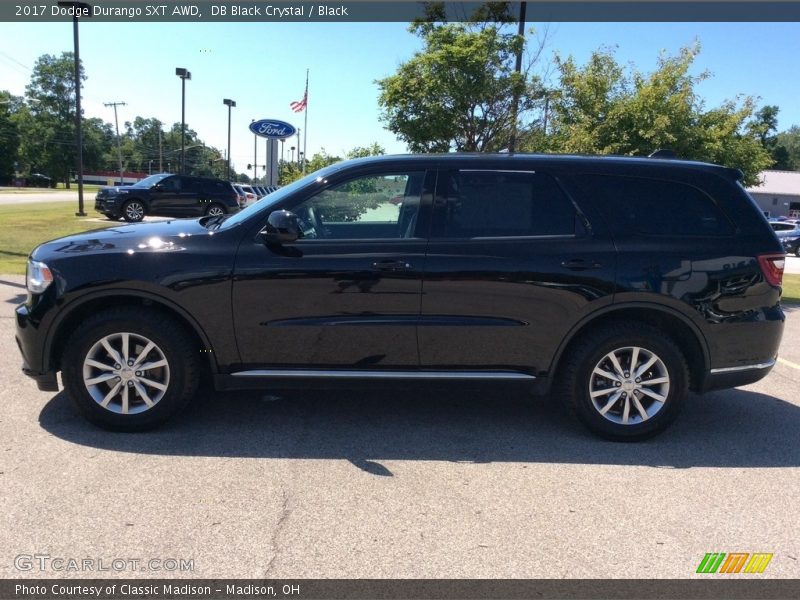 DB Black Crystal / Black 2017 Dodge Durango SXT AWD