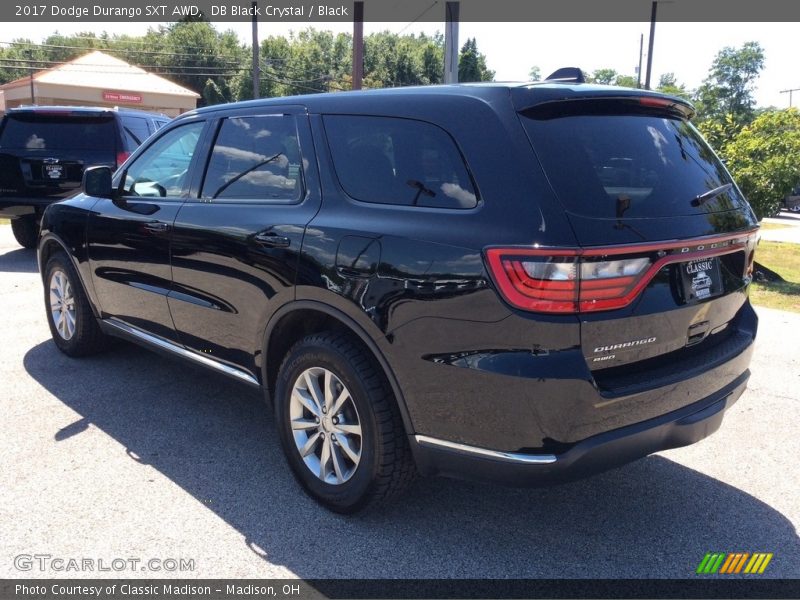DB Black Crystal / Black 2017 Dodge Durango SXT AWD