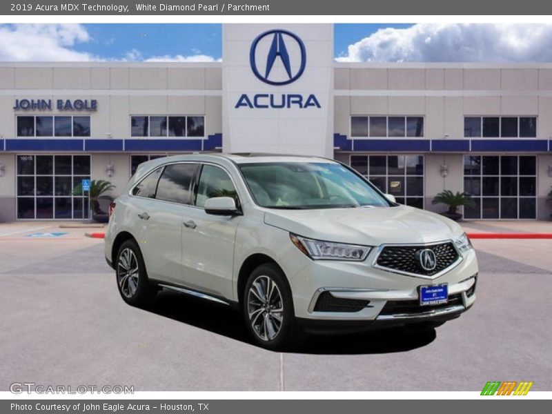 White Diamond Pearl / Parchment 2019 Acura MDX Technology