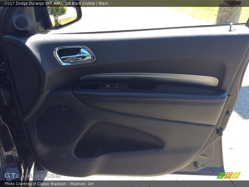 DB Black Crystal / Black 2017 Dodge Durango SXT AWD
