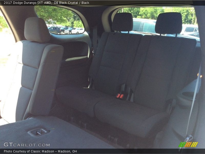 DB Black Crystal / Black 2017 Dodge Durango SXT AWD