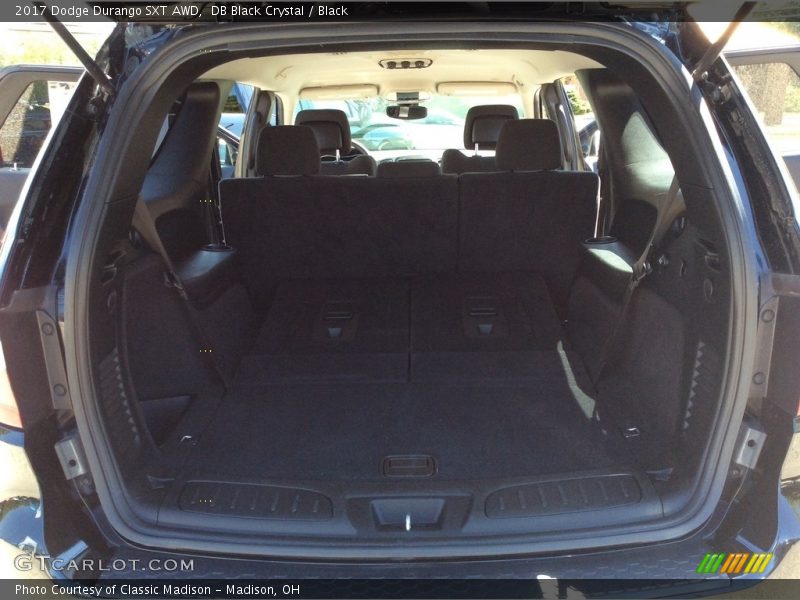 DB Black Crystal / Black 2017 Dodge Durango SXT AWD