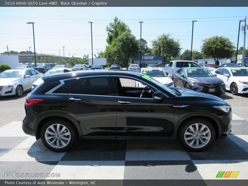 Black Obsidian / Graphite 2019 Infiniti QX50 Luxe AWD