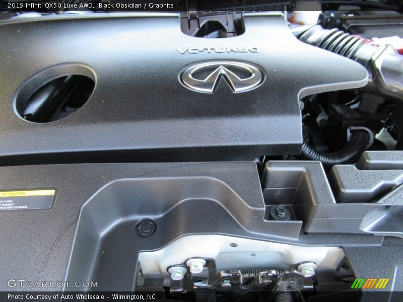 Black Obsidian / Graphite 2019 Infiniti QX50 Luxe AWD