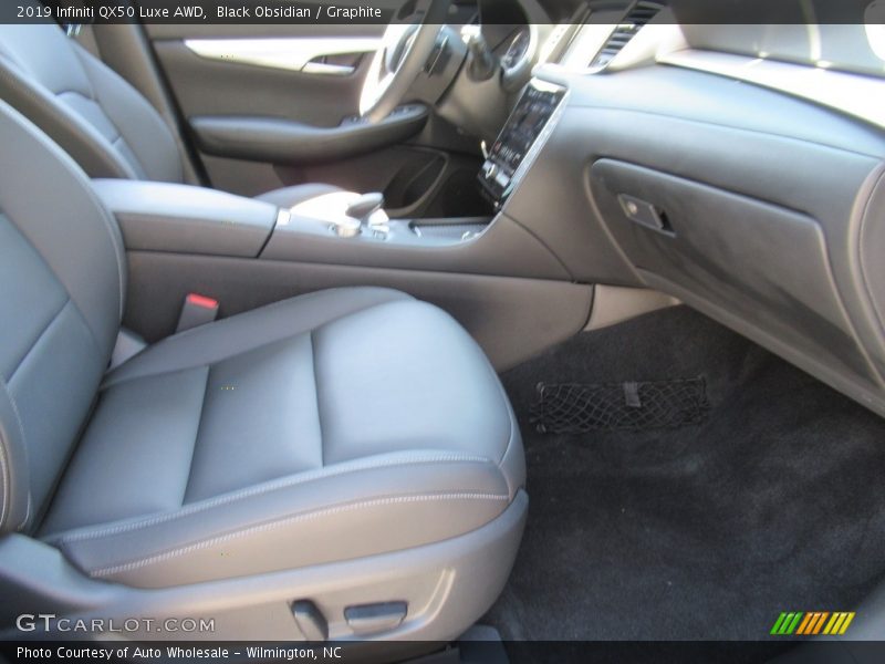 Black Obsidian / Graphite 2019 Infiniti QX50 Luxe AWD
