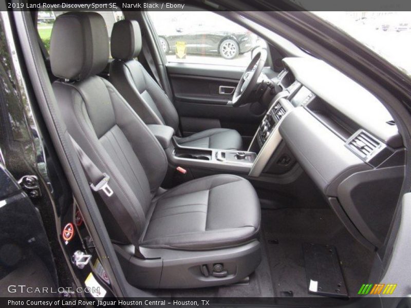 Narvik Black / Ebony 2019 Land Rover Discovery Sport SE