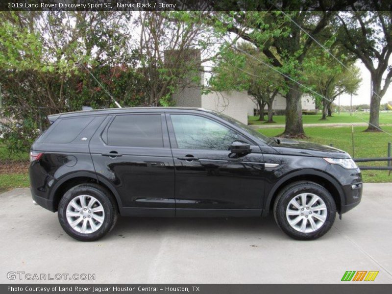 Narvik Black / Ebony 2019 Land Rover Discovery Sport SE