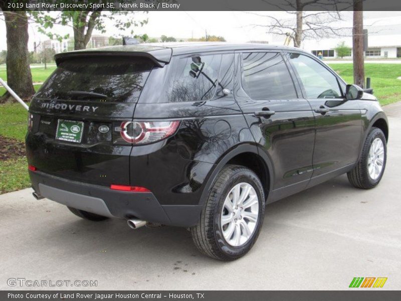 Narvik Black / Ebony 2019 Land Rover Discovery Sport SE