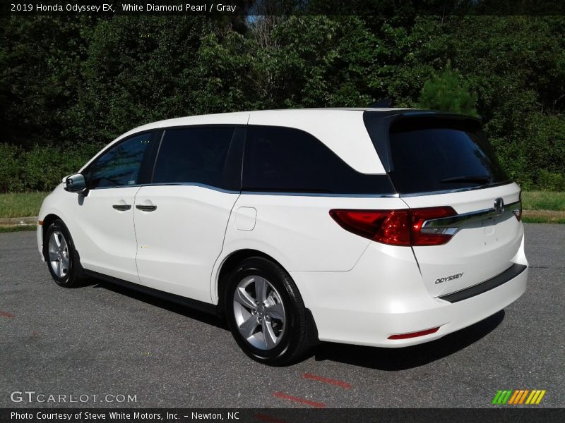 White Diamond Pearl / Gray 2019 Honda Odyssey EX