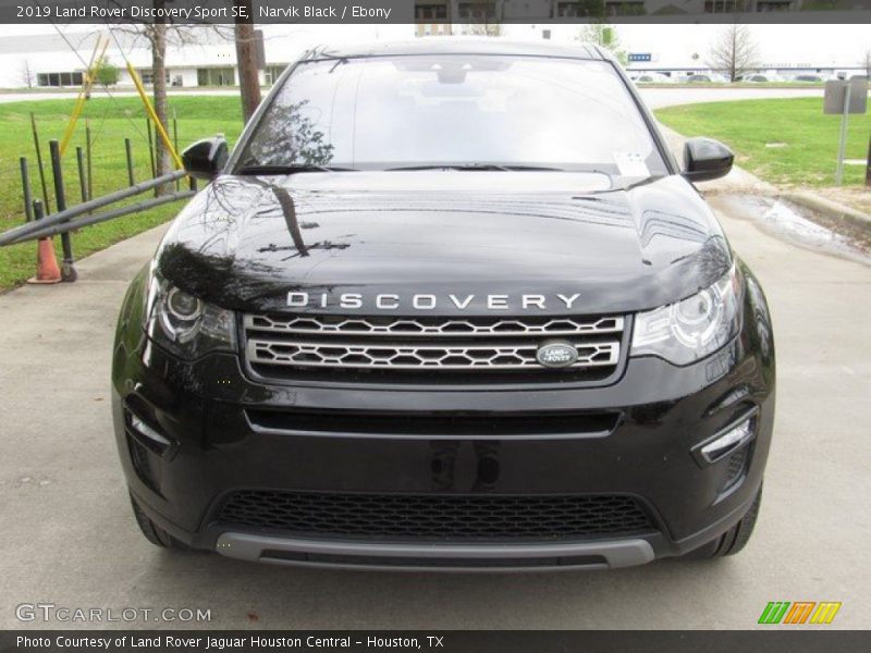 Narvik Black / Ebony 2019 Land Rover Discovery Sport SE
