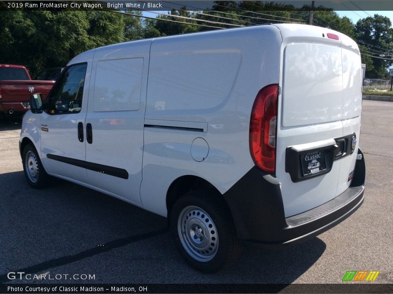 Bright White / Black 2019 Ram ProMaster City Wagon