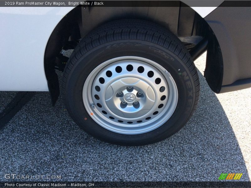 Bright White / Black 2019 Ram ProMaster City Wagon