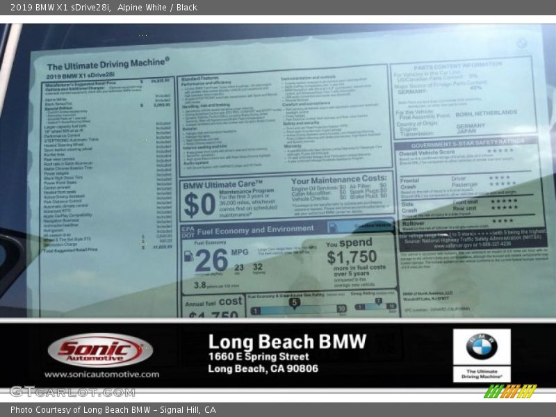 Alpine White / Black 2019 BMW X1 sDrive28i