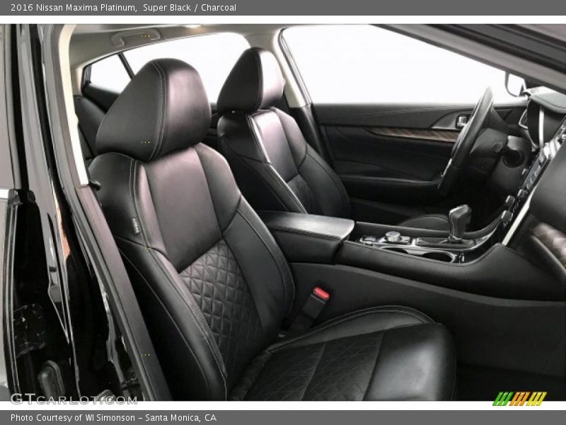 Super Black / Charcoal 2016 Nissan Maxima Platinum