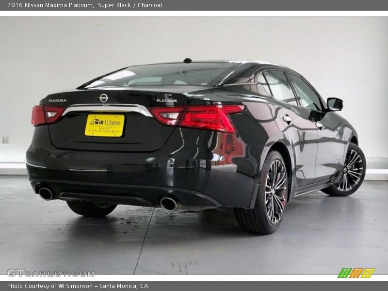 Super Black / Charcoal 2016 Nissan Maxima Platinum