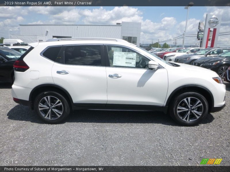  2019 Rogue SV AWD Pearl White