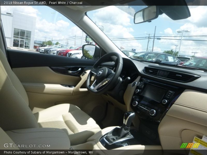 Pearl White / Charcoal 2019 Nissan Rogue SV AWD
