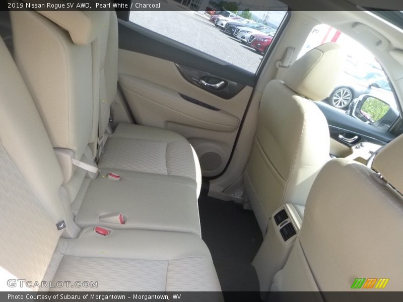 Pearl White / Charcoal 2019 Nissan Rogue SV AWD