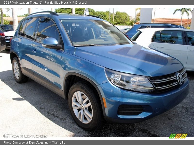 Pacific Blue Metallic / Charcoal 2017 Volkswagen Tiguan S