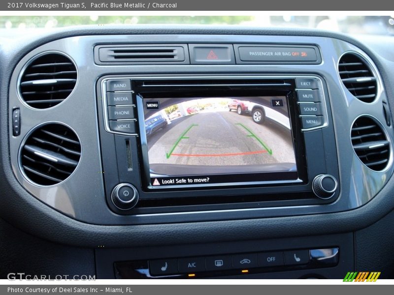 Pacific Blue Metallic / Charcoal 2017 Volkswagen Tiguan S