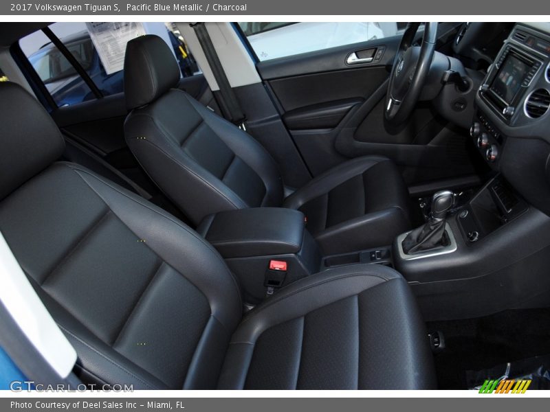 Pacific Blue Metallic / Charcoal 2017 Volkswagen Tiguan S