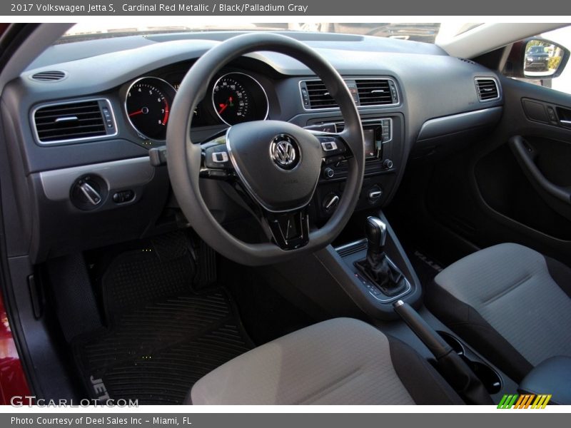 Cardinal Red Metallic / Black/Palladium Gray 2017 Volkswagen Jetta S