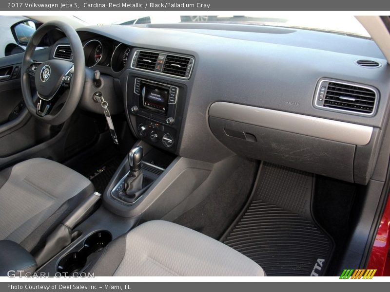 Cardinal Red Metallic / Black/Palladium Gray 2017 Volkswagen Jetta S