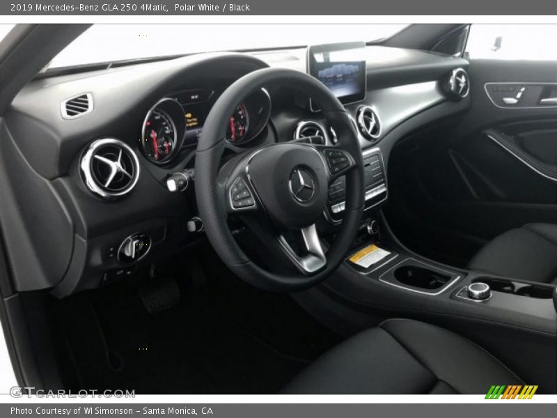 Polar White / Black 2019 Mercedes-Benz GLA 250 4Matic