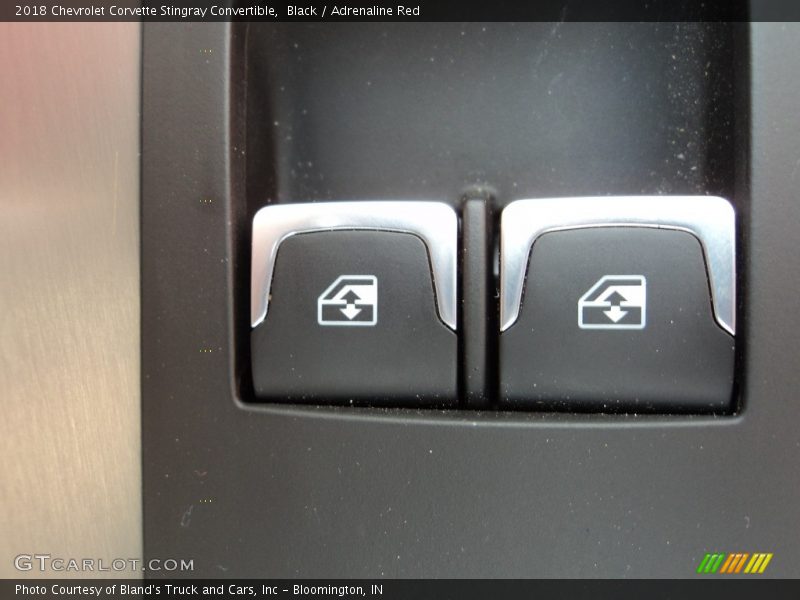 Black / Adrenaline Red 2018 Chevrolet Corvette Stingray Convertible