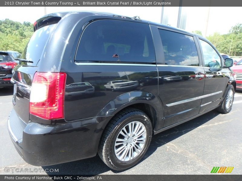 Brilliant Black Crystal Pearl / Black/Light Graystone 2013 Chrysler Town & Country Touring - L