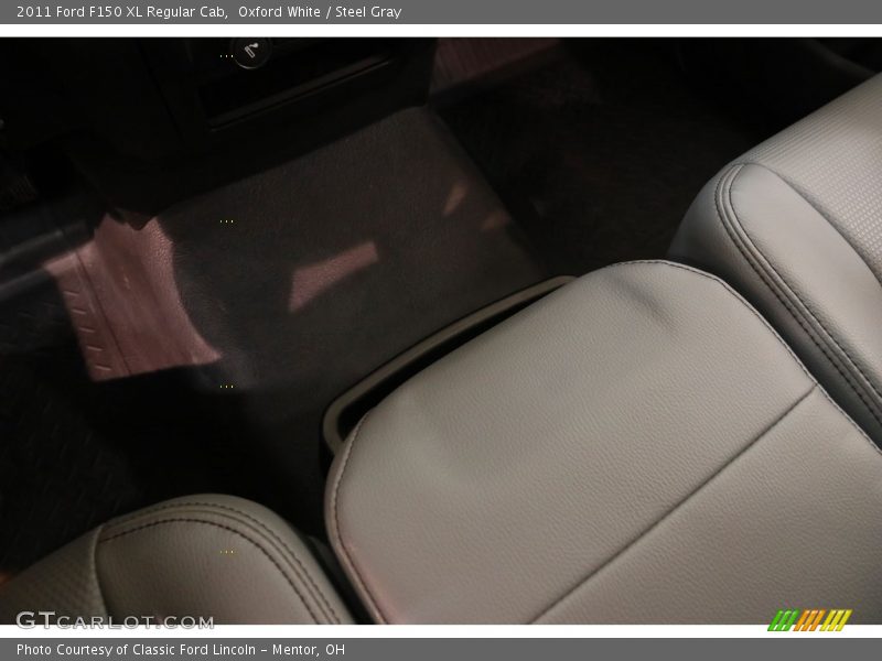 Oxford White / Steel Gray 2011 Ford F150 XL Regular Cab