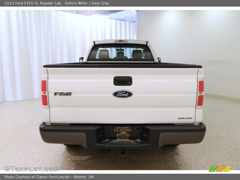 Oxford White / Steel Gray 2011 Ford F150 XL Regular Cab