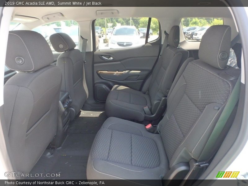 Summit White / Jet Black 2019 GMC Acadia SLE AWD