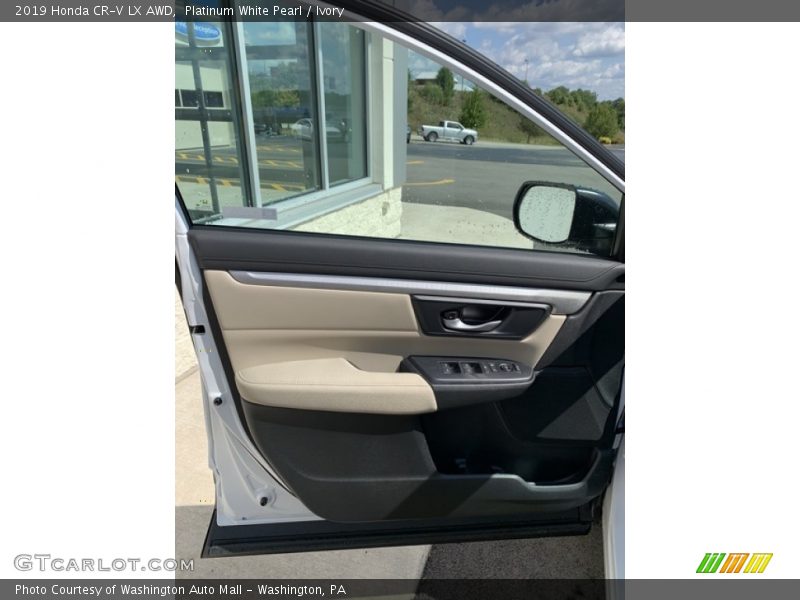 Platinum White Pearl / Ivory 2019 Honda CR-V LX AWD