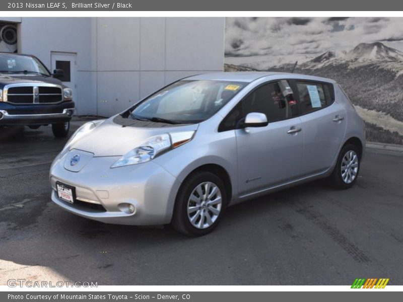 Brilliant Silver / Black 2013 Nissan LEAF S