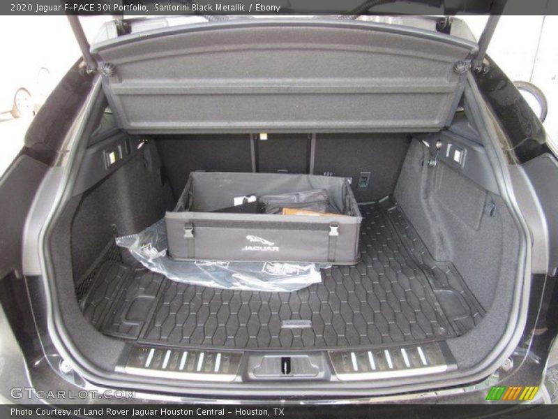 Santorini Black Metallic / Ebony 2020 Jaguar F-PACE 30t Portfolio