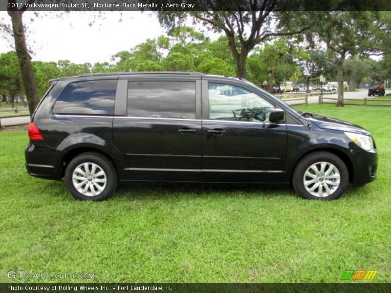 Nocturne Black Metallic / Aero Gray 2012 Volkswagen Routan SE
