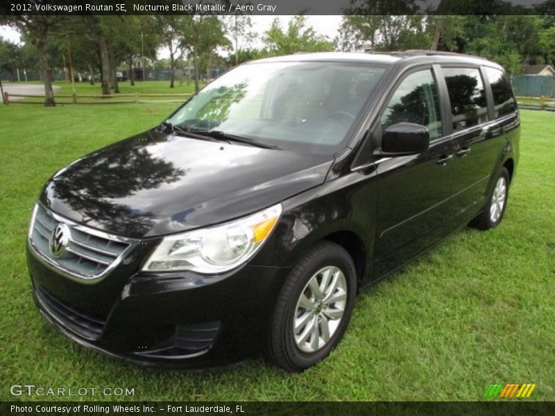 Nocturne Black Metallic / Aero Gray 2012 Volkswagen Routan SE
