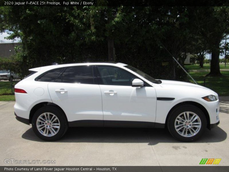 Fuji White / Ebony 2020 Jaguar F-PACE 25t Prestige