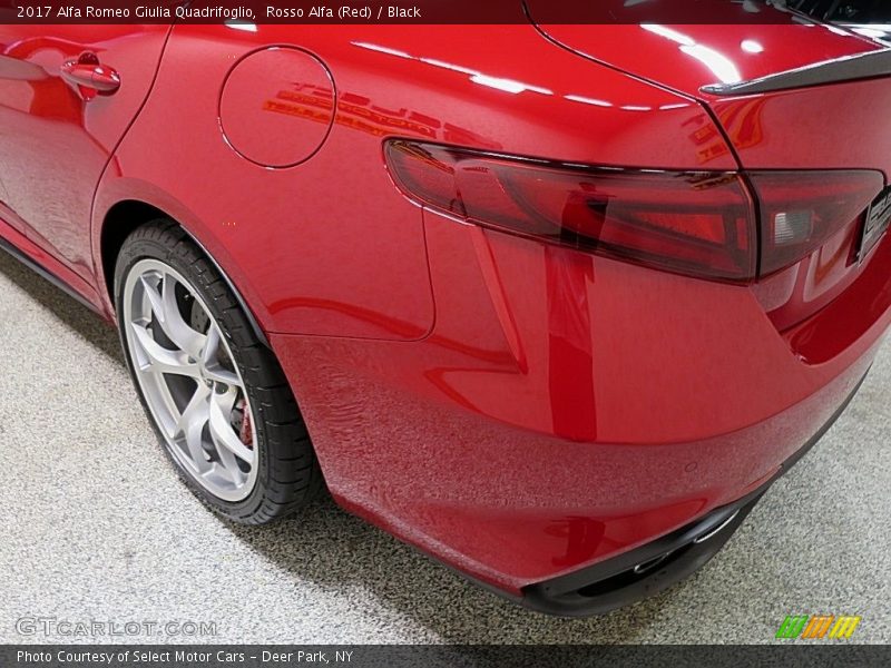 Rosso Alfa (Red) / Black 2017 Alfa Romeo Giulia Quadrifoglio