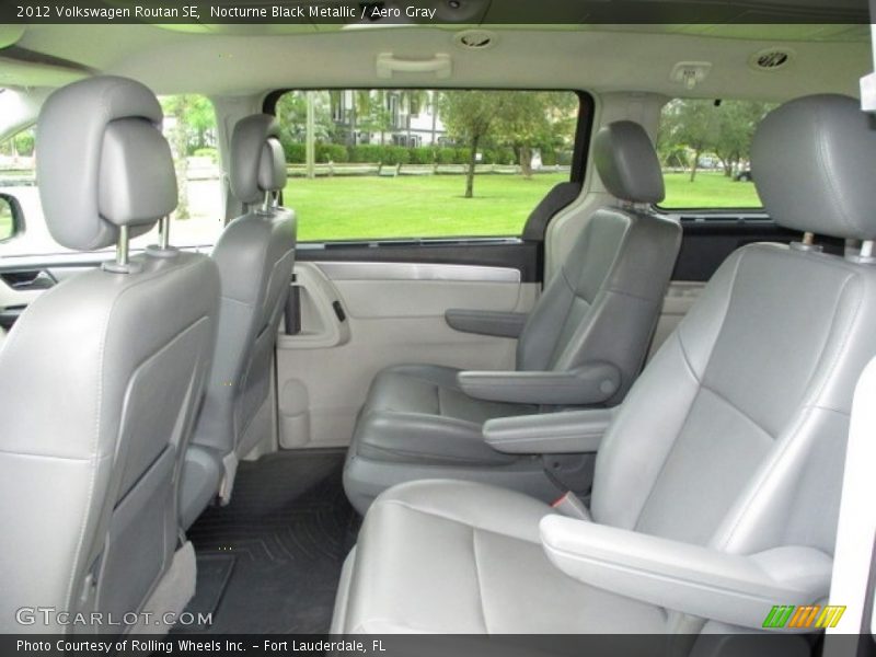 Nocturne Black Metallic / Aero Gray 2012 Volkswagen Routan SE
