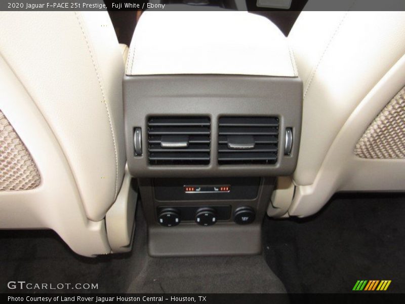 Fuji White / Ebony 2020 Jaguar F-PACE 25t Prestige
